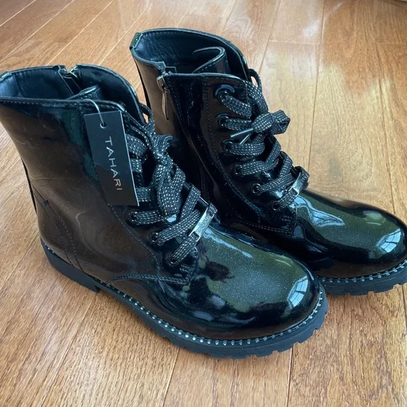 Tahari Black Boots with Laces and Side Zippers - Picture 3 of 4